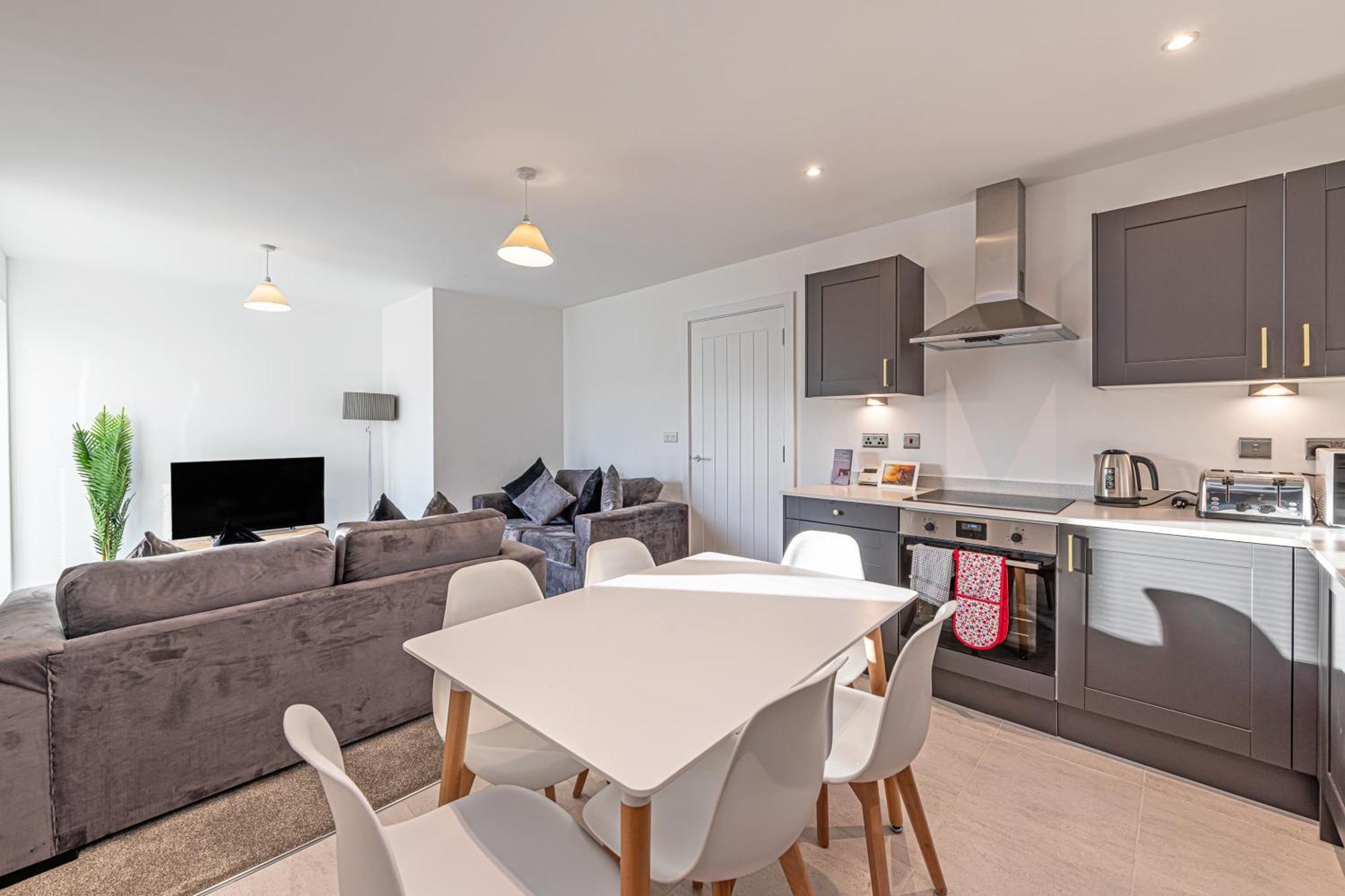 Gospel Heights Luxury Apartments With Parking Heswall Eksteriør bilde