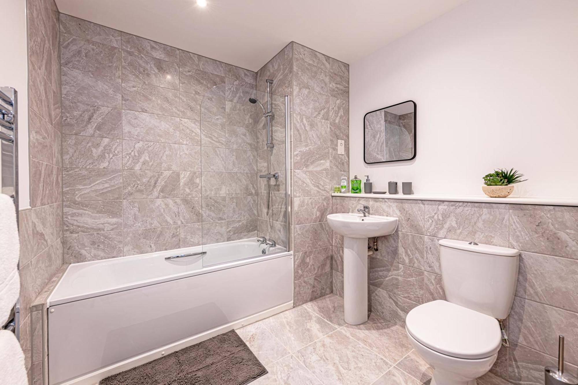 Gospel Heights Luxury Apartments With Parking Heswall Eksteriør bilde