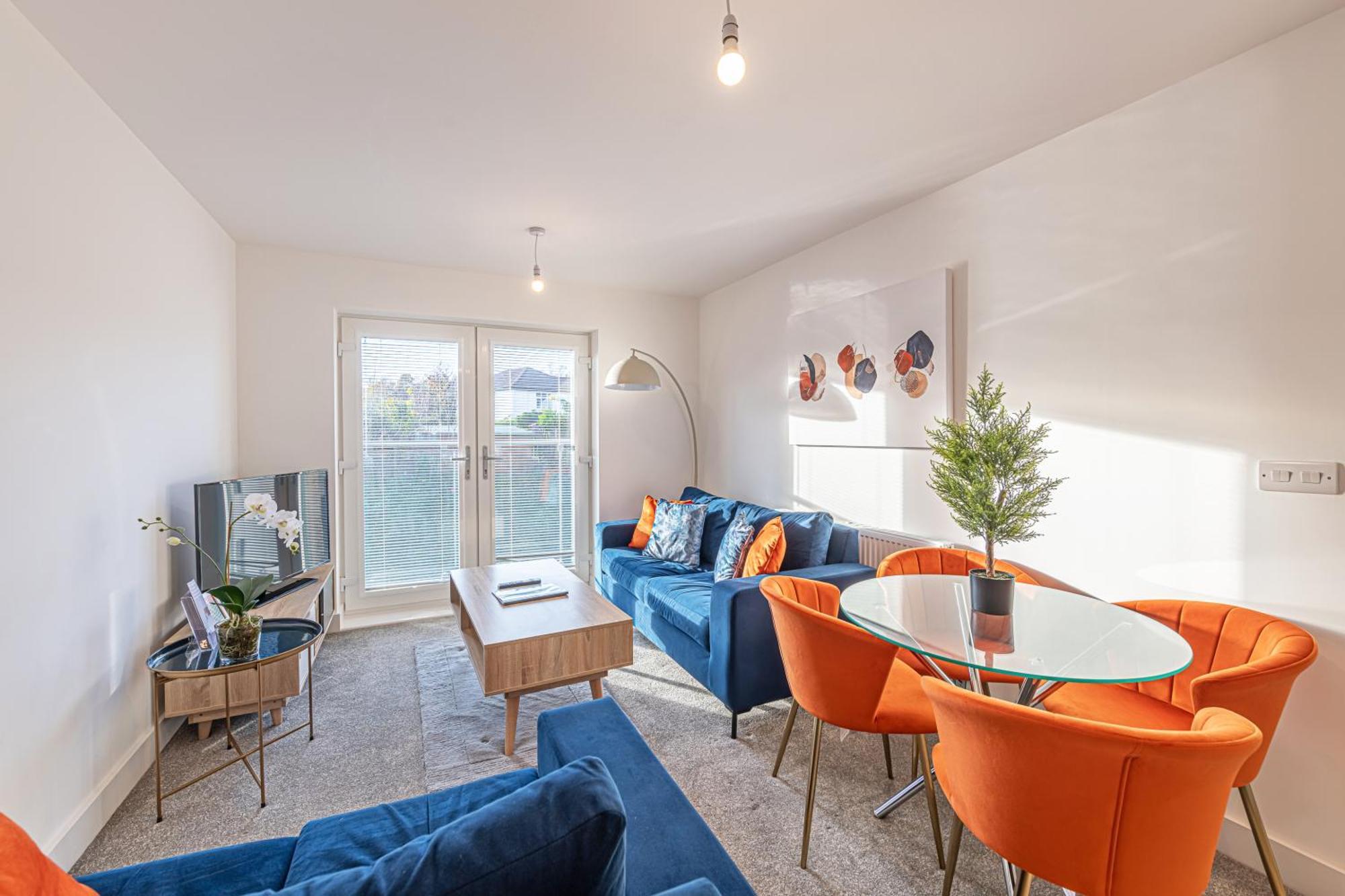 Gospel Heights Luxury Apartments With Parking Heswall Eksteriør bilde
