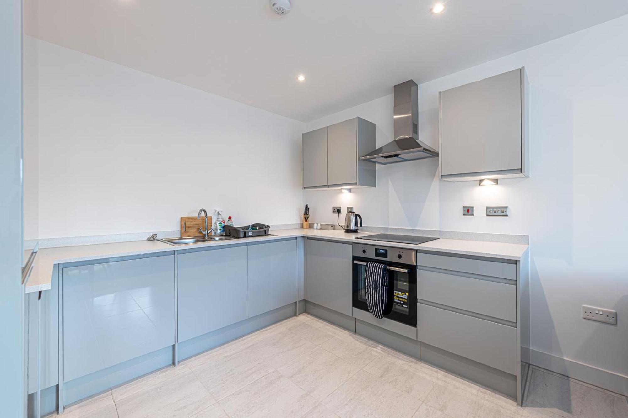 Gospel Heights Luxury Apartments With Parking Heswall Eksteriør bilde