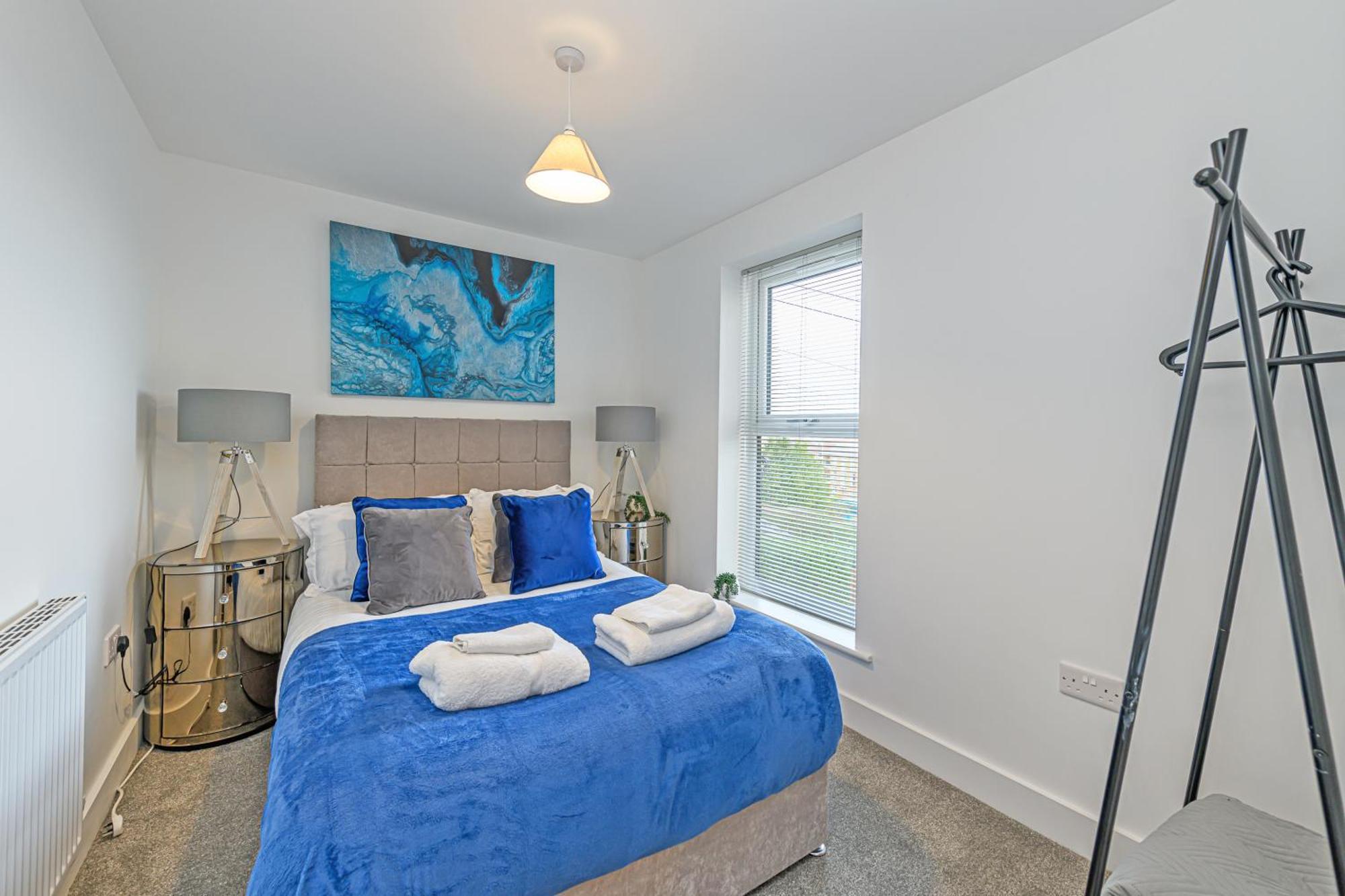Gospel Heights Luxury Apartments With Parking Heswall Eksteriør bilde