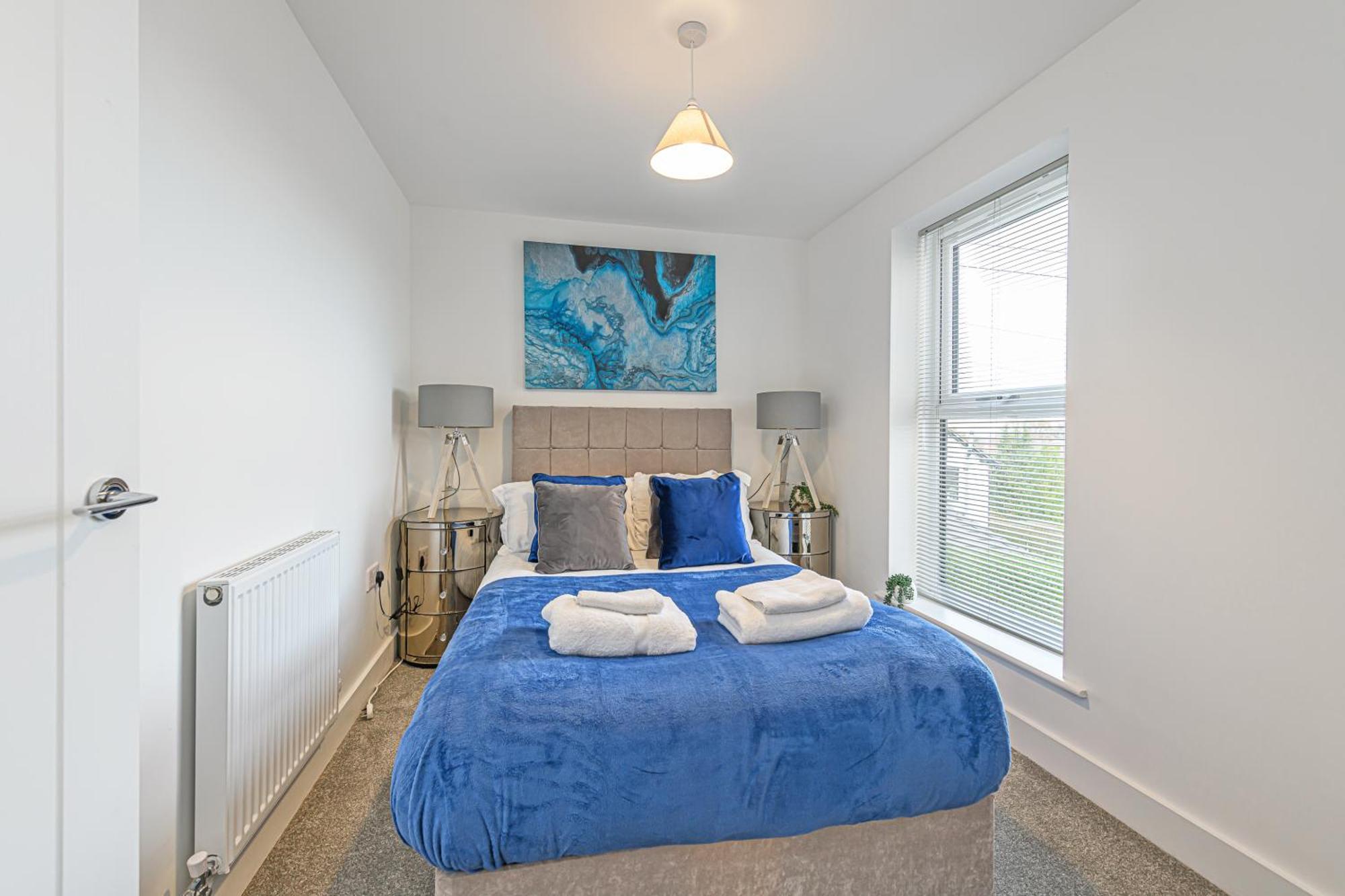 Gospel Heights Luxury Apartments With Parking Heswall Eksteriør bilde